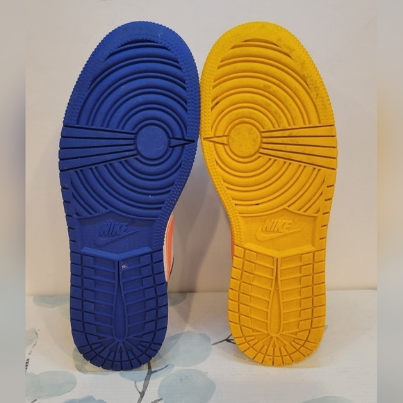 Nike Air Jordan1 Mid MMD (GS)  Multi Color Youth Size 4 - Picture 7 of 8